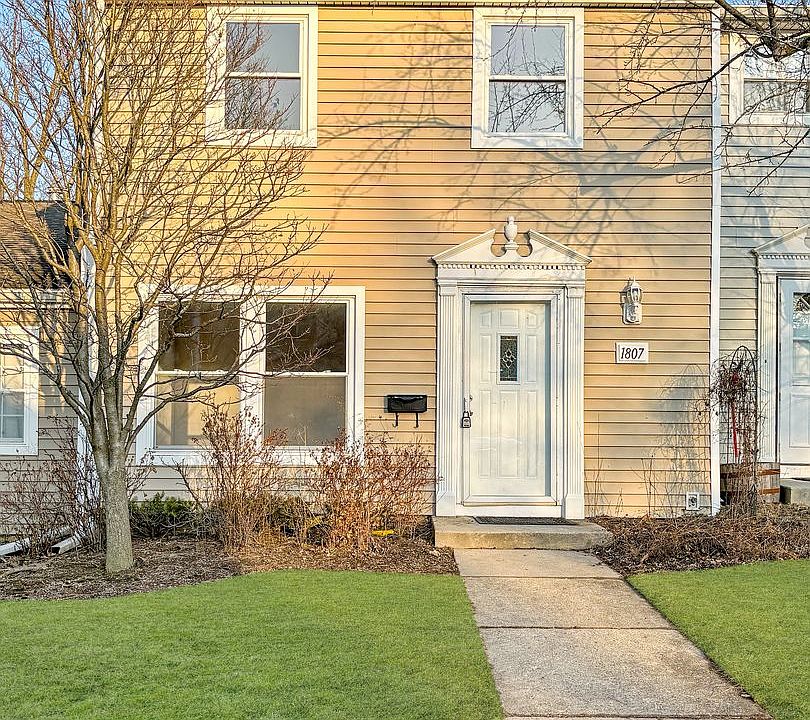 1st image of 1807 Largo Ct