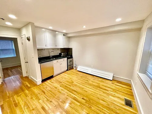 11 Thacher Ct Photo 1