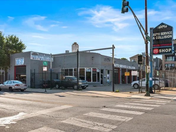 629 N Ashland Ave, Chicago, IL 60622