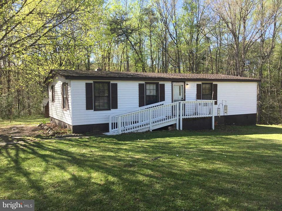 1st image of 3907 Grapevine Ln