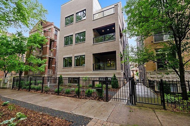 1st image of 1229 W Carmen Ave #3