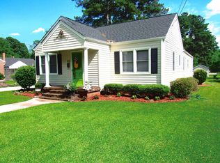 602 W Cutchin St, Clinton, NC 28328