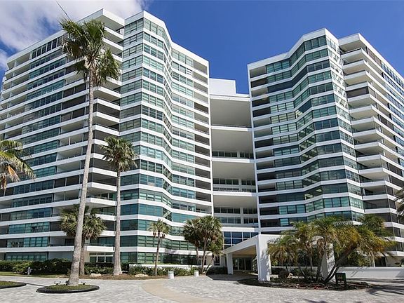 5th image of 888 Boulevard Of The Arts #1104