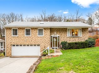 16 Lynmar Dr, Pittsburgh, PA 15209