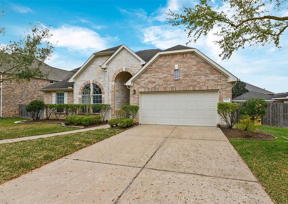 1st image of 5302 Riverstone Crossing Dr