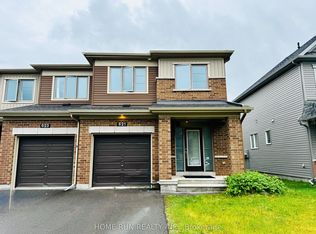 621 Lauraleaf Cres, Ottawa, ON K2J6G9