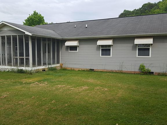 3rd image of 193 Riverview Dr
