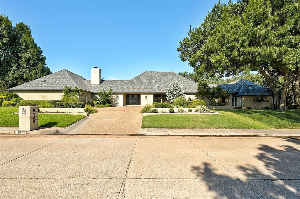 6109 Oak Tree Rd