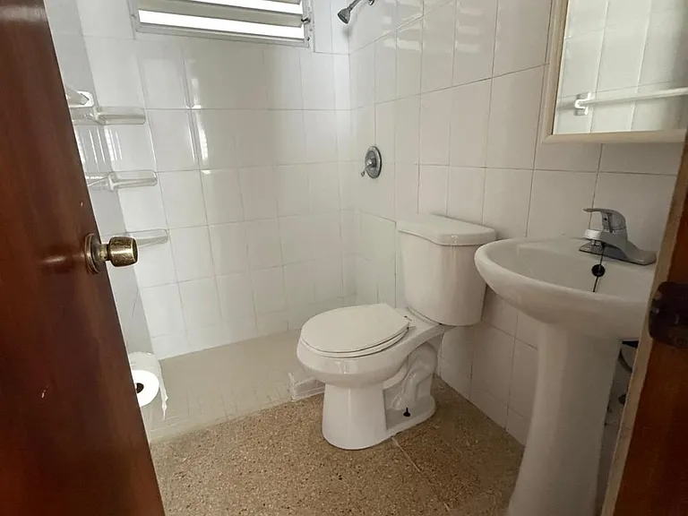 24 Calle Marginal Luchetti — Photo 8