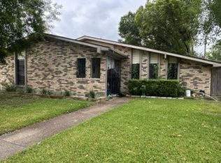 3102 Tres Logos Ln, Dallas, TX 75228