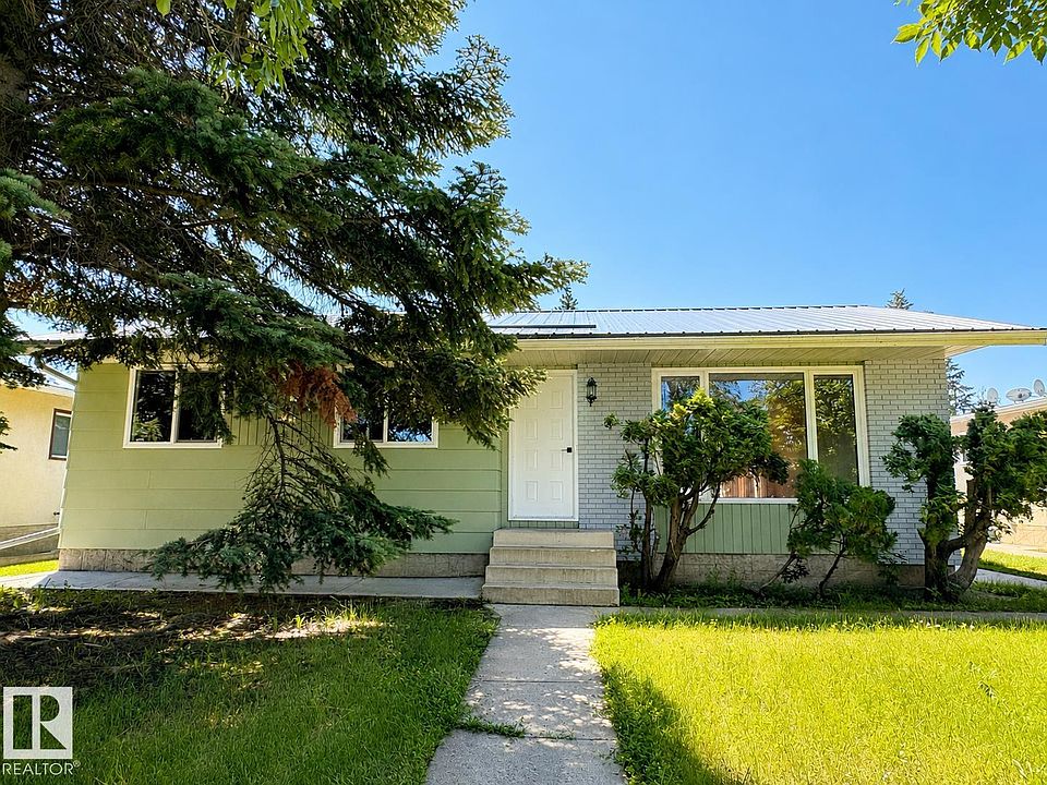1st image of 4418 45th Ave