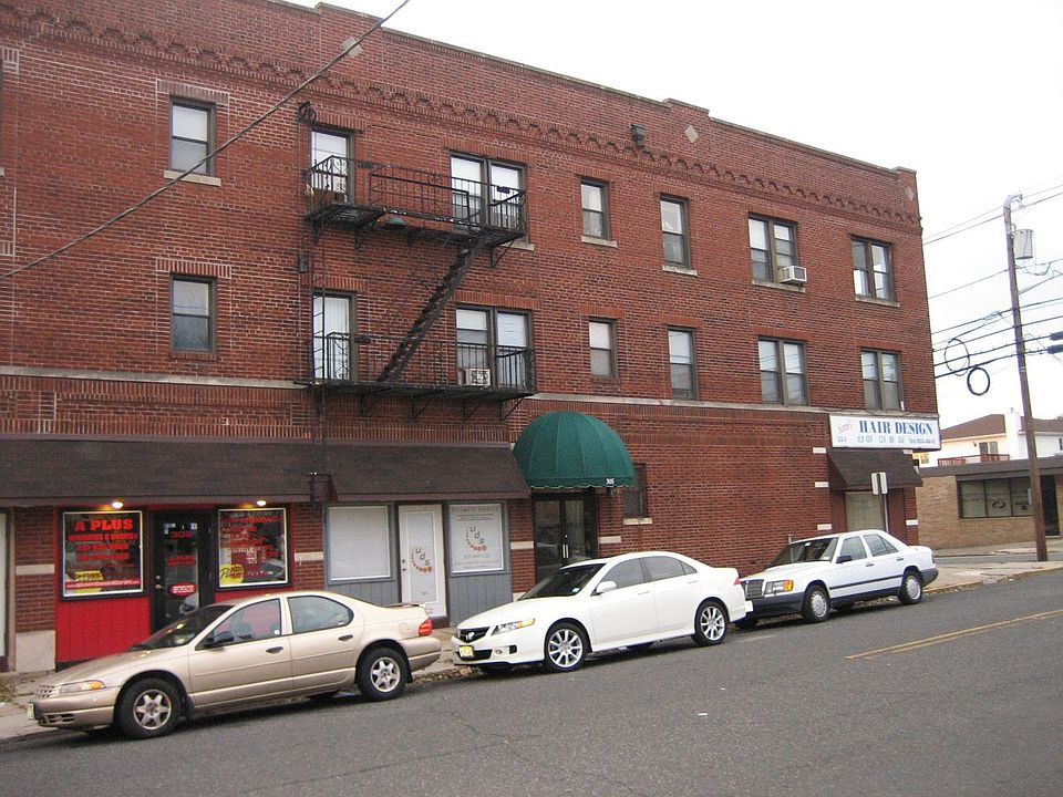 1st image of 305 Milburn Ave APT 7
