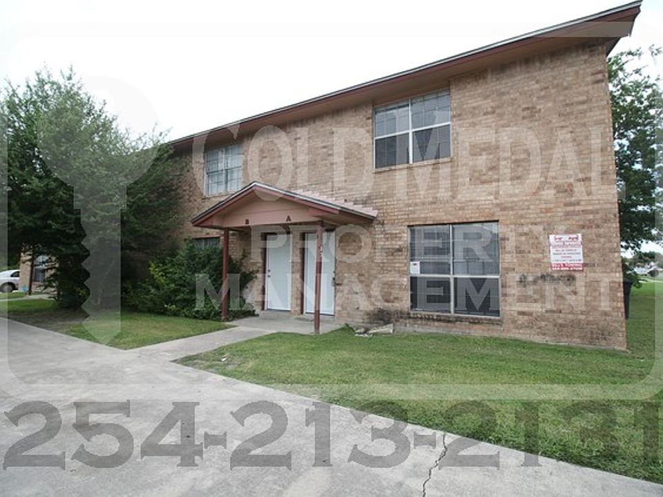 1st image of 1803 Cedarhill Dr APT A