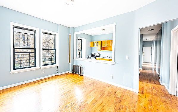 1st image of 2007 Foster Ave #B5