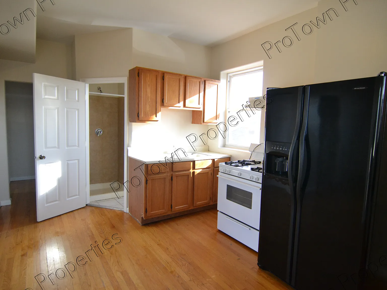 1 bed, 1.0 bath, 650 sqft, $1,125 — Photo 3