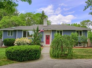 1 Lakeridge Dr, Georgetown, MA 01833