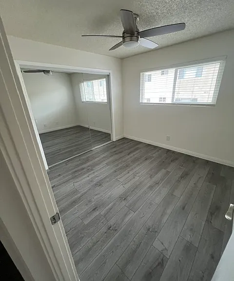 Anza Townhomes — Photo 4