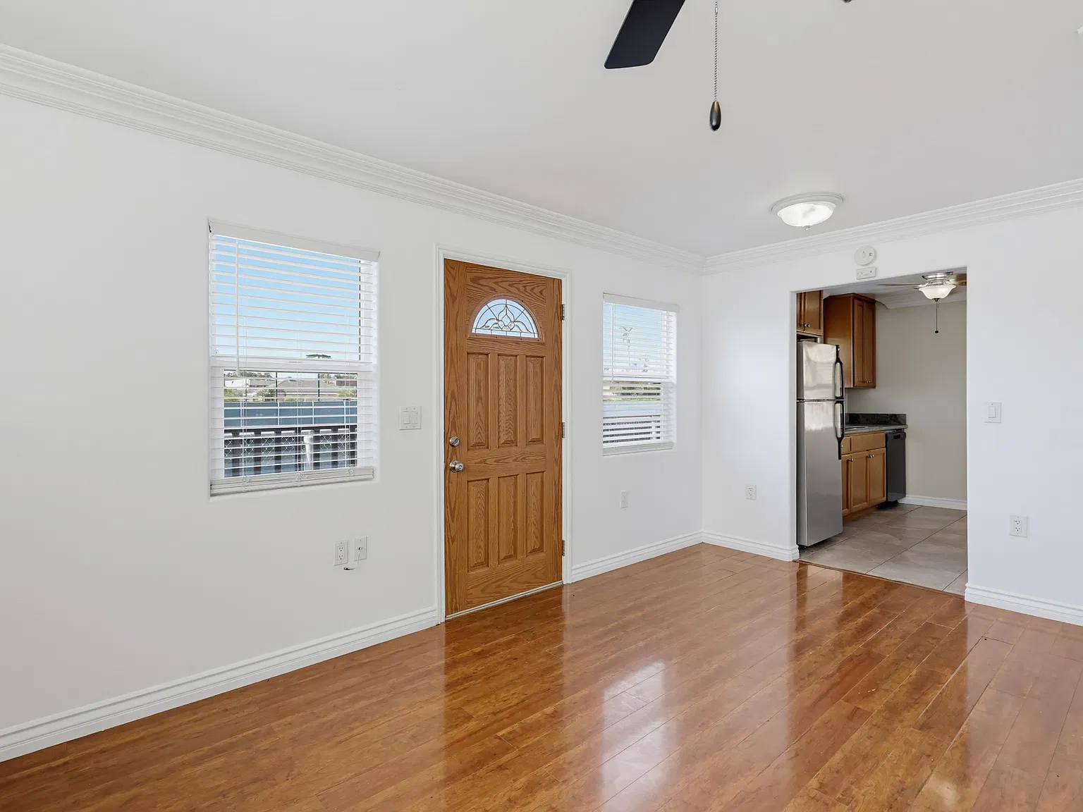 511 D Ave — Photo 4