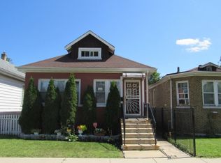12405 S Racine Ave, Calumet Park, IL 60827