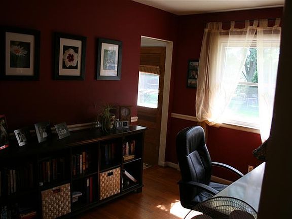 5th image of 1605 Argyle Cres #Crs