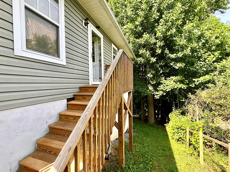 130 Warren Haynes Dr — Photo 12