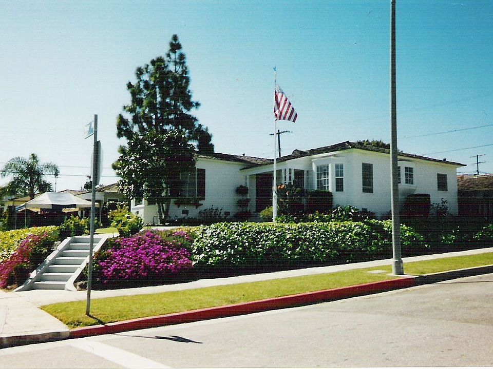Corner property 16th/Walker Ave.