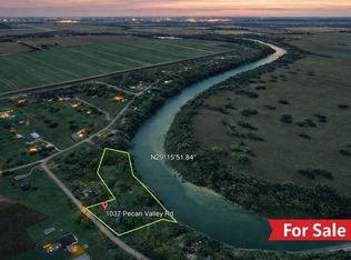 1037 Pecan Valley Dr, Wharton, TX 77488