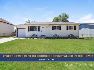 4419 Dewey Dr, Colorado Springs, CO 80916