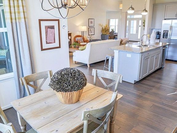 Digital Image Similar