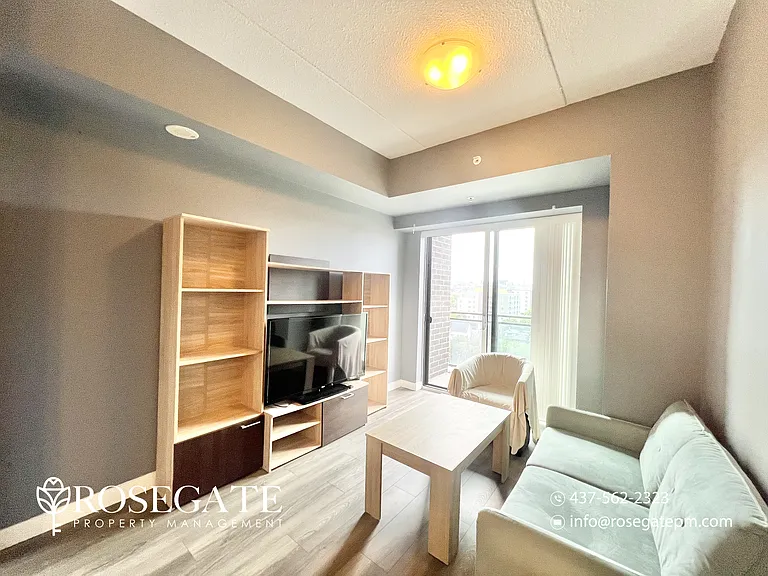 318 Spruce St #809 — Photo 5