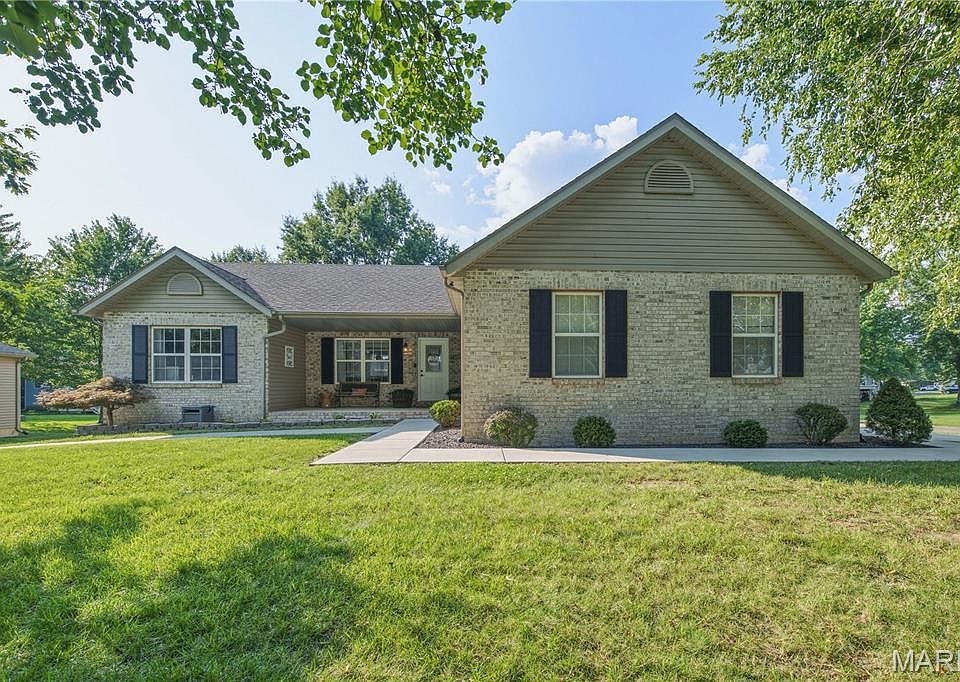 1st image of 459 Tamarach Dr