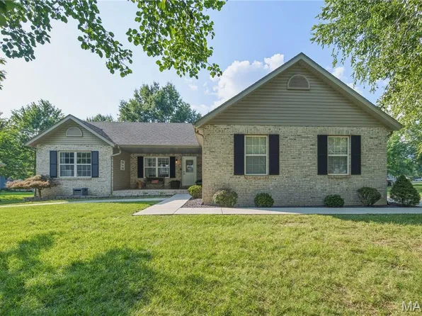 459 Tamarach Dr, Edwardsville, IL 62025