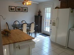 4th image of 10 Maryvale Dr