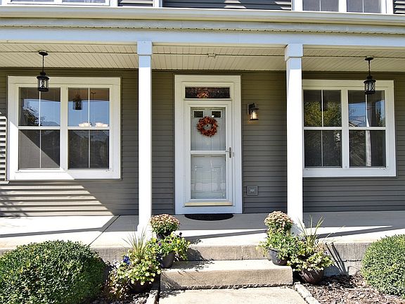 2nd image of 2645 Lehman Dr