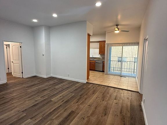 4th image of 1936 S Corning St #14505
