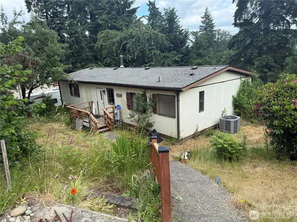 14307 215th Avenue E, Bonney Lake, WA 98391