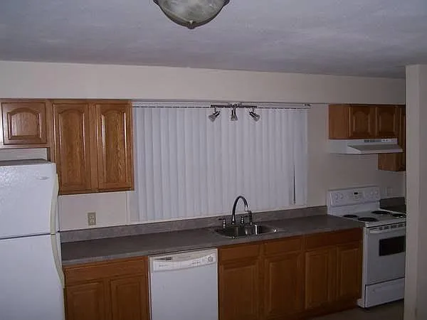 1 bed, 700 sqft, $1,395 — Photo 4