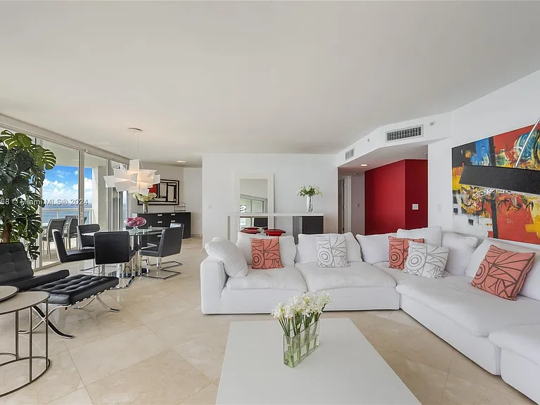 18671 Collins Ave #2702 — Photo 7