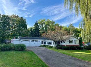 3092 Sheldon Dr, Erie, PA 16509