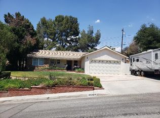24421 Shadeland Dr, Santa Clarita, CA 91321