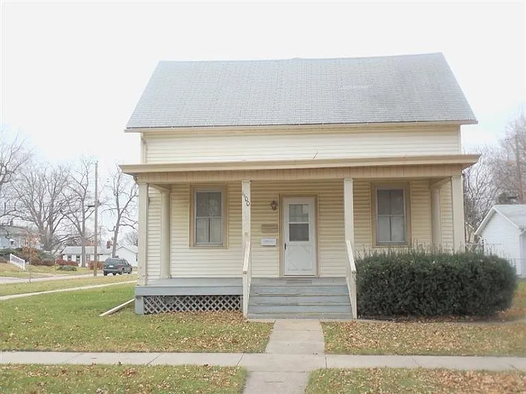 1100 S 7th St photo 1