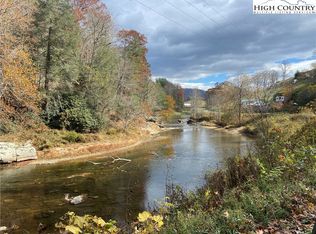 River Ml, Sugar Grove, NC 28679