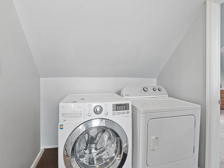 14 Kessler Pl #2 — Photo 25