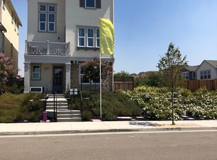 2137 Donnells Ln, Dublin, CA 94568