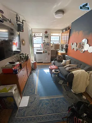 Rented by Fifth & Forever LLC | media 33