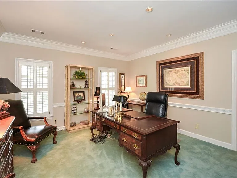 1640 Lazy River Ln — Photo 63
