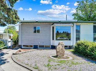 116 W Selkirk Dr SW, Calgary, AB T2W0M4