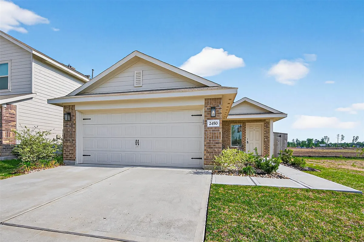 Building Photo - 2450 Ridge Oak Dr