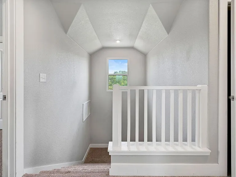 3510 Cactus Trl — Photo 2