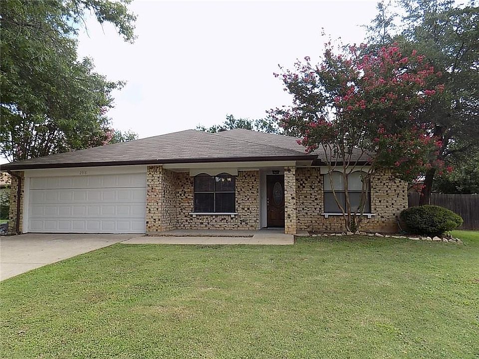 1st image of 2918 Beachtree Ln